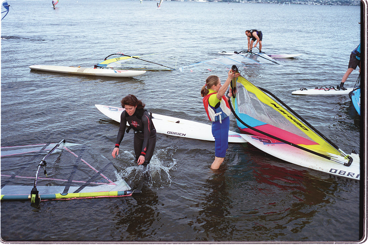 AMERICAN_WINDSURFER_8.5_sisterhood