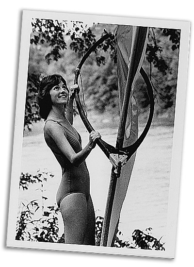 American_windsurfer_5.2_darby2_boomgirl-S