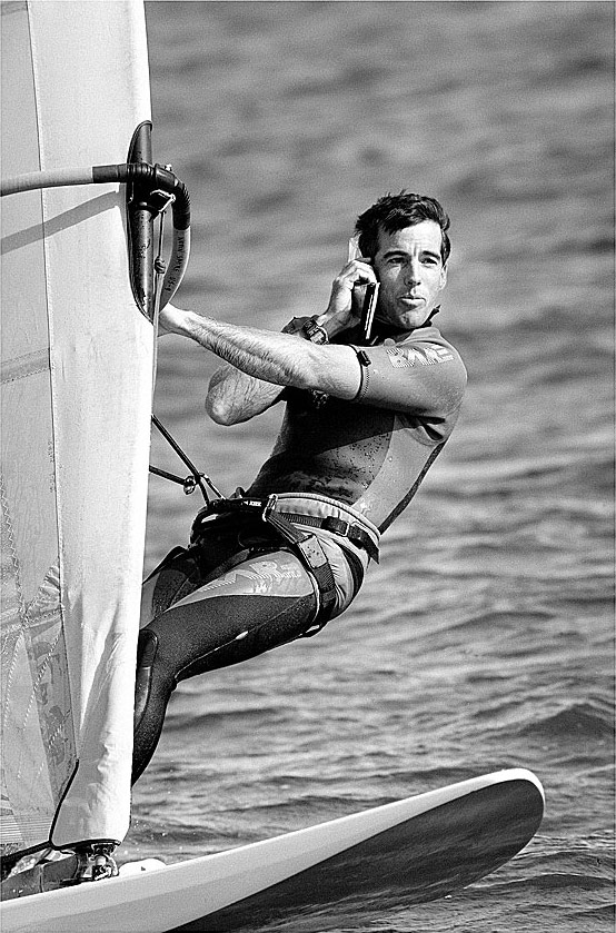 american_windsurfer-4.2_marthas-vineyard-nevin_sayer-sailing