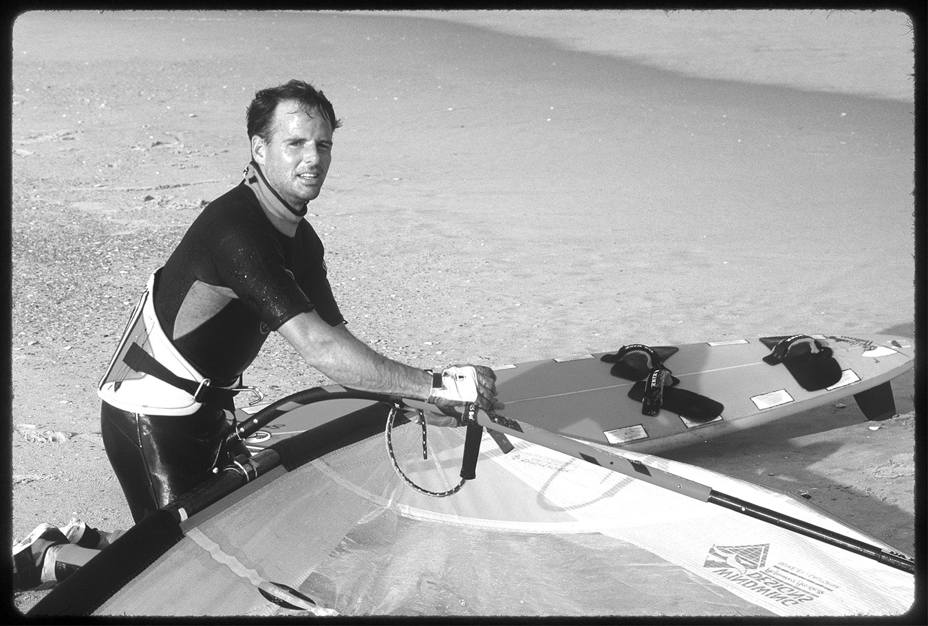 american_windsurfer-4.2_paw-pawling-windsurfing