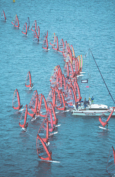 american_windsurfer_4.1_south_africa_race-areal