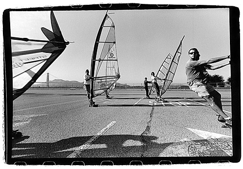 american_windsurfer_4.4_concrete_sailor_skating-2-s