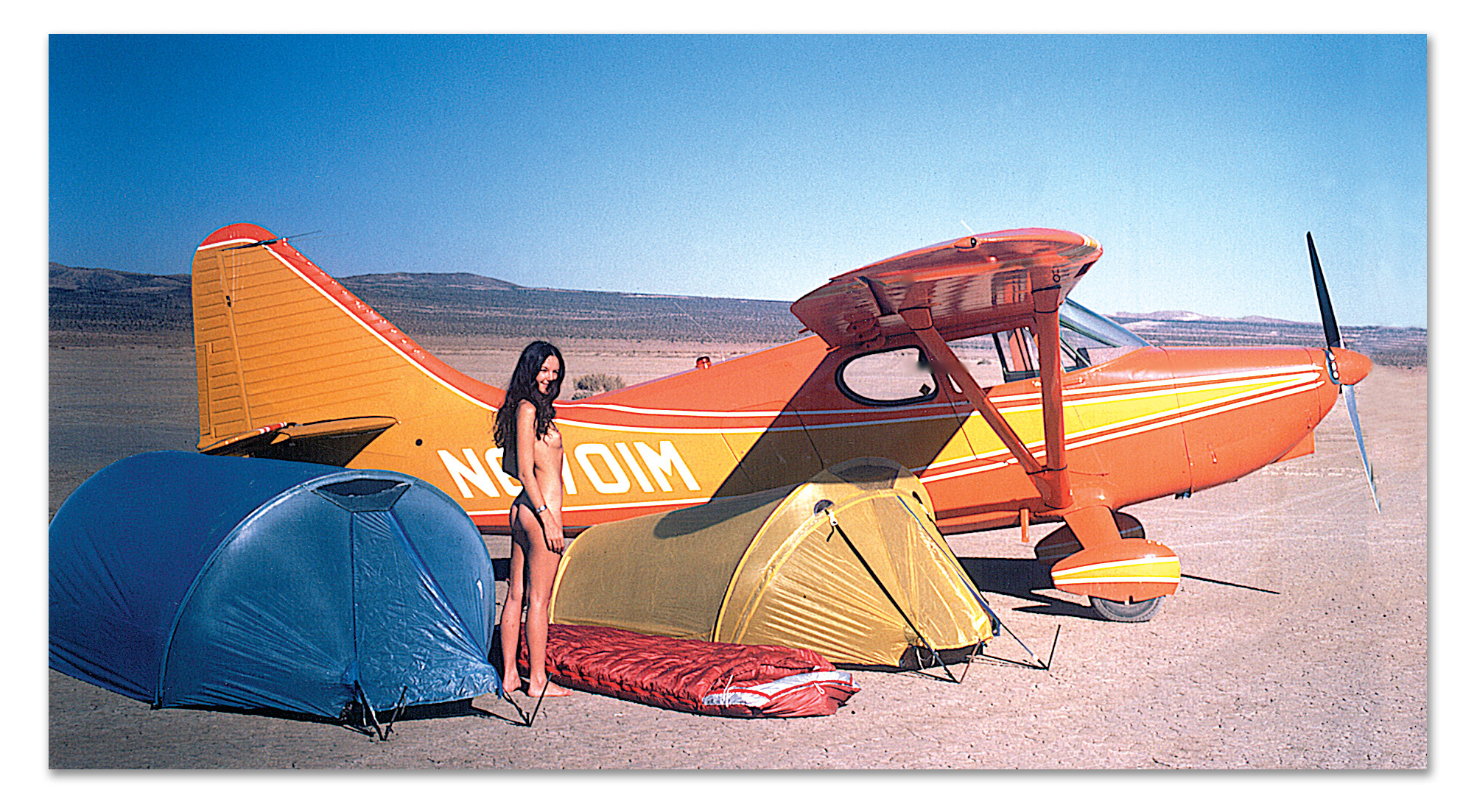 american_windsurfer_4.4_forecast_Plane-&-nude