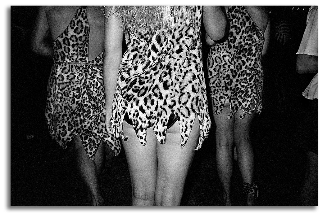 american_windsurfer_4.4_goes_to_a_party_7