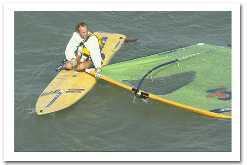 american_windsurfer_7.5_Christian_Marty-on-board-s