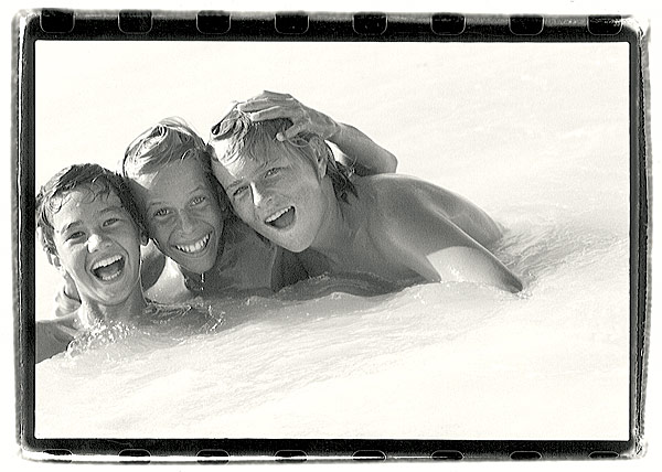 _windsurfer_5.1_plunging_to_earth_kids